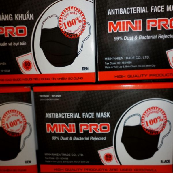 Khẩu trang Mini-Pro 4 lớp kháng khuẩn màu đen